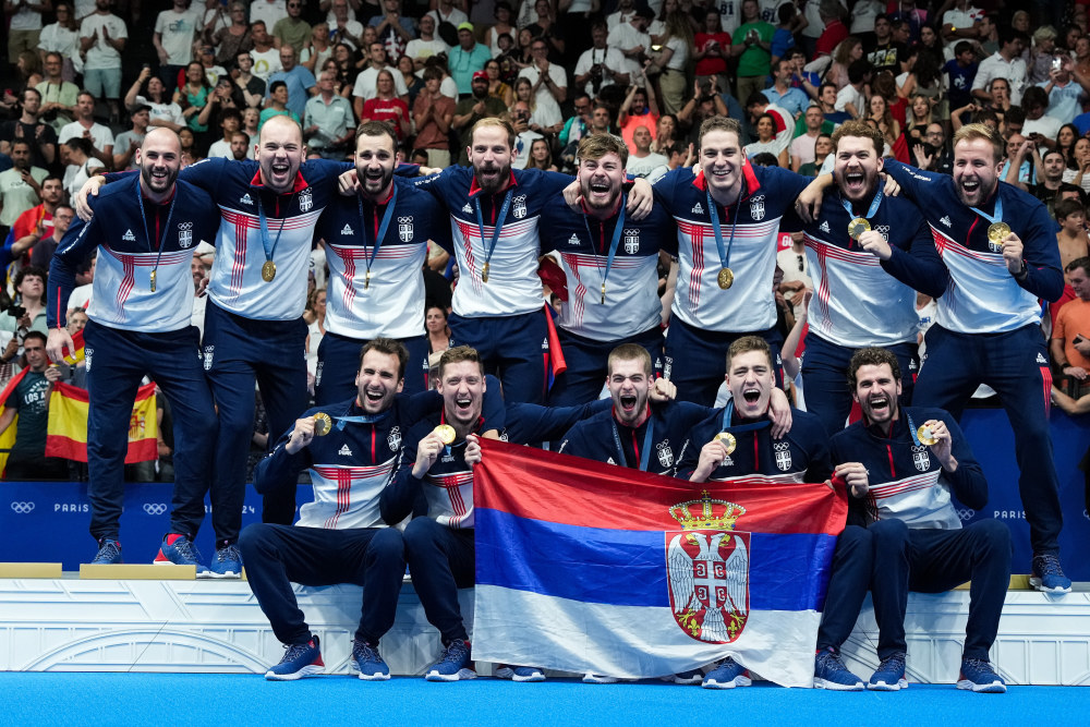 塞尔维亚水球队在决赛中力克对手 塞尔维亚水球队在决赛中力克对手