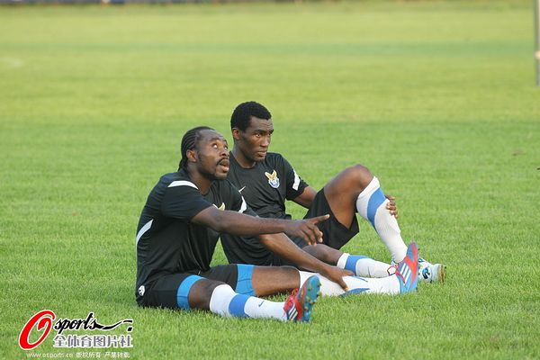 乐鱼vip注册-大连实德努力提升，努力备战比赛