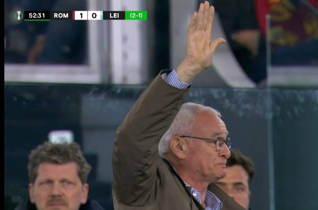 体验惊喜,球迷掌声如雷锣鼓雷动 体验惊喜,球迷掌声如雷锣鼓雷动